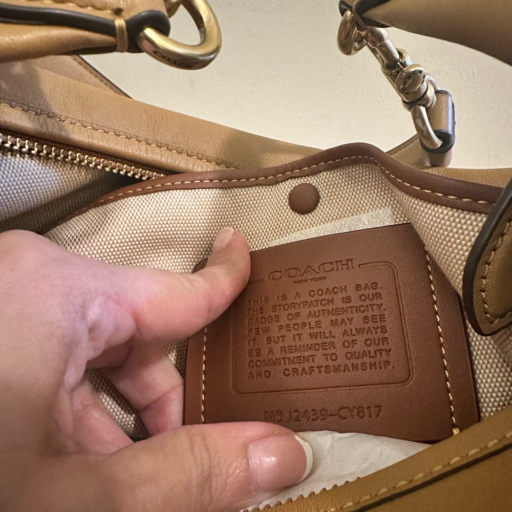 Coach Juliet 38 Honey brown Leather Hobo Bag - Picture 8 of 13